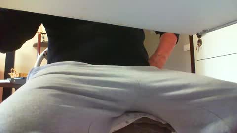 Snapshot of 3funlover chatting on December 2024 10:01:02 AM 3funlover online show from December 2024 10:01:02 AM