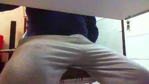 Snapshot of 3funlover chatting on January 2025 04:19:02 PM 3funlover online show from January 2025 04:19:02 PM