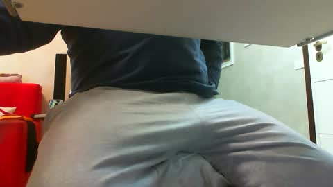 Snapshot of 3funlover chatting on February 2025 04:33:01 PM 3funlover online show from February 2025 04:33:01 PM