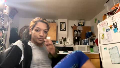 Nicky online show from January 2025 02:14:01 PM