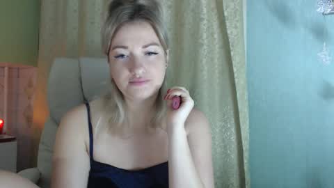 3sweetcandy3 online show from November 2025 11:48:02 PM