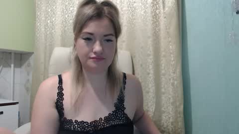 3sweetcandy3 online show from January 2026 11:41:02 PM