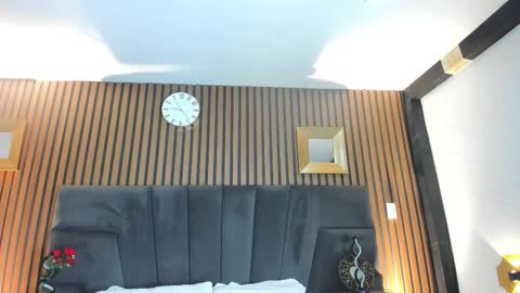 3X NAXAA online show from October 2025 12:39:02 PM