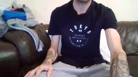 420feetloverr420 online show from October 2025 11:22:02 PM