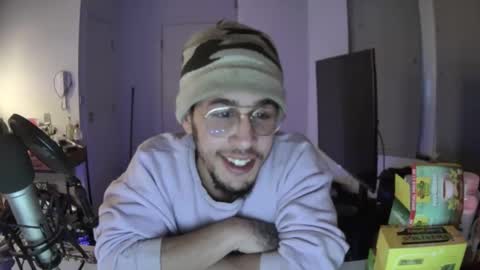 Snapshot of 444livin chatting on February 2025 12:08:02 AM repent online show from February 2025 12:08:02 AM