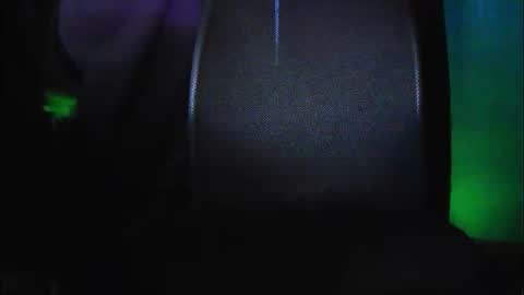 Ixela online show from November 2025 06:51:01 PM