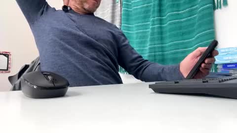 555tony555 online show from April 2026 11:48:01 PM