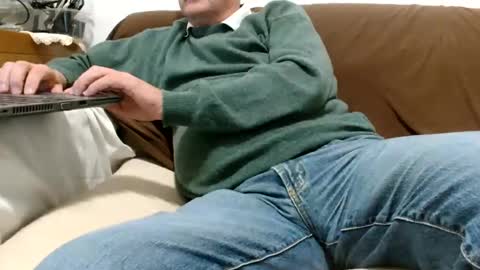 F E L I X -  -  F O ll O W      M E  online show from December 2024 04:20:01 PM