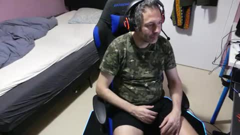 Larese Carlo online show from March 2026 08:01:02 PM