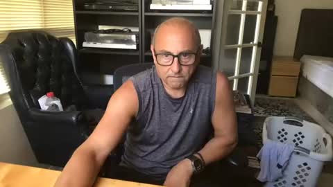daddy vegas  for single women and couples here online show from July 2026 09:10:02 PM