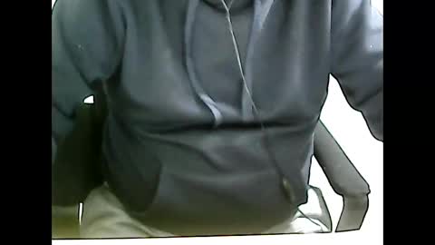 Snapshot of 69desamor chatting on February 2025 07:27:02 PM 69desamor online show from February 2025 07:27:02 PM