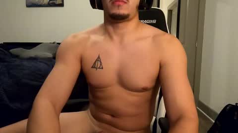 Snapshot of 69nighthawk420 chatting on September 2025 04:15:01 AM 69nighthawk420 online show from September 2025 04:15:01 AM