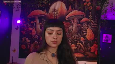 B R I E L A  online show from April 2026 06:36:01 AM