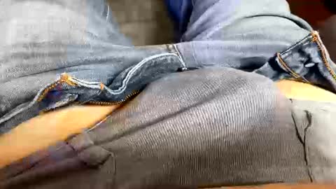 Snapshot of 6inchboytoy chatting on October 2025 03:58:01 PM 6inchboytoy online show from October 2025 03:58:01 PM