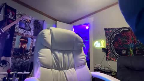 Snapshot of 710lemonade420 chatting on February 2025 03:41:02 AM lemonade online show from February 2025 03:41:02 AM