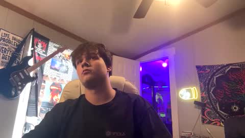 Snapshot of 710lemonade420 chatting on February 2025 08:32:01 PM lemonade online show from February 2025 08:32:01 PM