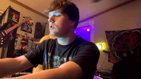 Snapshot of 710lemonade420 chatting on February 2025 05:51:02 AM lemonade online show from February 2025 05:51:02 AM