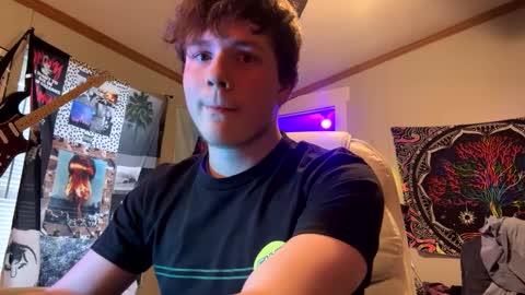 Snapshot of 710lemonade420 chatting on February 2025 11:30:01 PM lemonade online show from February 2025 11:30:01 PM