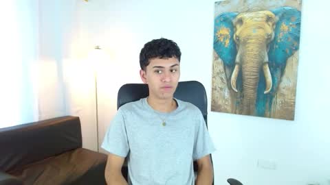 Alan online show from November 2025 08:05:01 PM