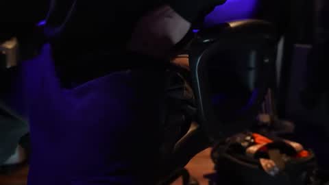 Snapshot of 7fivecedge chatting on December 2025 04:17:01 AM 7fivecedge online show from December 2025 04:17:01 AM