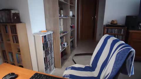  Papi  online show from December 2025 10:42:01 AM