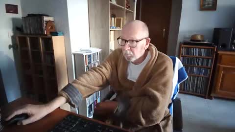  Papi  online show from March 2026 05:28:01 PM