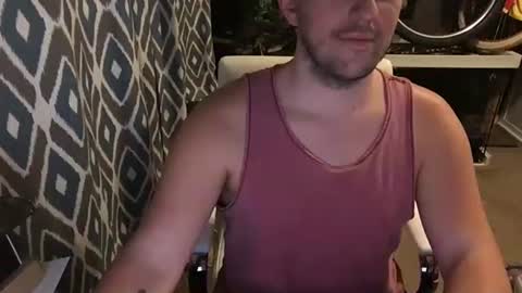 Snapshot of 84trex chatting on November 2025 03:05:01 AM Thomas Rexxx online show from November 2025 03:05:01 AM