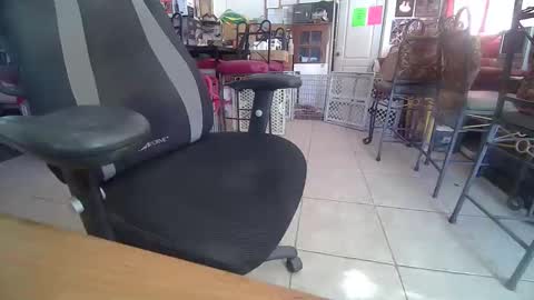 86406stud online show from October 2025 07:05:02 PM