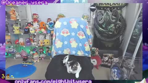 Snapshot of 8bitdeviants chatting on March 2025 04:21:01 AM Nacht And Ysera online show from March 2025 04:21:01 AM