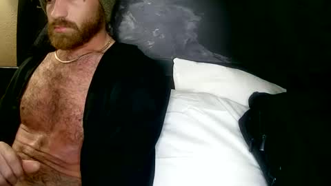 Snapshot of 90210screamer chatting on December 2024 08:27:01 AM 90210screamer online show from December 2024 08:27:01 AM