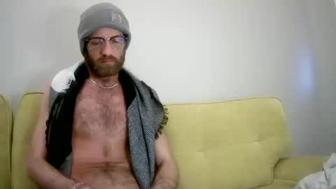 Snapshot of 90210screamer chatting on December 2024 12:30:01 PM 90210screamer online show from December 2024 12:30:01 PM