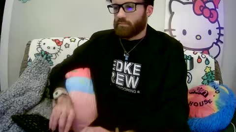 Snapshot of 90210screamer chatting on February 2025 02:12:02 AM 90210screamer online show from February 2025 02:12:02 AM