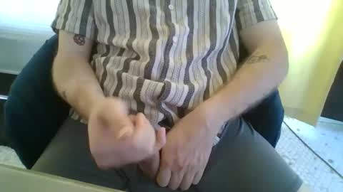Snapshot of 9inchmenace chatting on May 2026 02:23:01 PM 9inchmenace online show from May 2026 02:23:01 PM