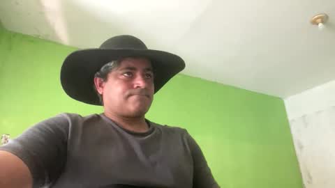 9vinhocamshow online show from November 2025 12:19:02 PM