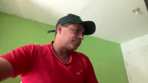 9vinhocamshow online show from December 2025 11:07:01 AM