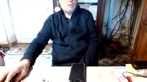 Snapshot of _123_voyeur_ chatting on December 2025 11:41:01 AM _123_voyeur_ online show from December 2025 11:41:01 AM