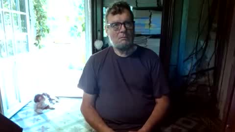 Snapshot of _123_voyeur_ chatting on May 2026 10:42:01 AM _123_voyeur_ online show from May 2026 10:42:01 AM