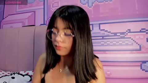 Alice  online show from November 2025 02:55:02 AM