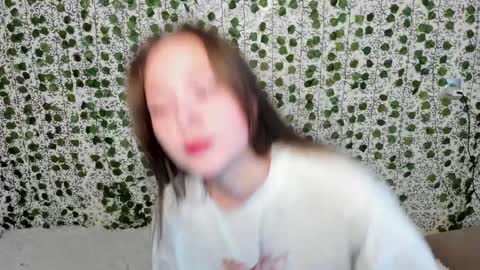 EMILY AND  MARCUS online show from February 2025 06:19:01 AM