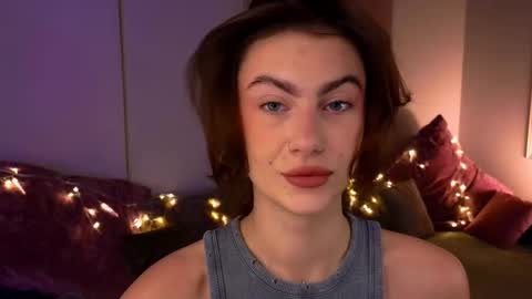 Willow online show from November 2025 09:25:02 PM