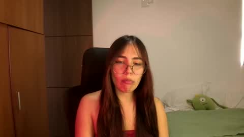 Snapshot of _abbyyyy_ chatting on May 2026 04:23:02 PM abby 3 online show from May 2026 04:23:02 PM