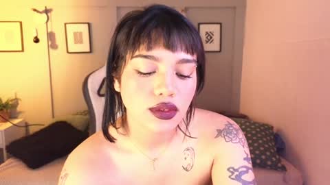 abigaill online show from December 2024 07:16:02 AM