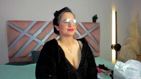 Snapshot of _adahara_queen_ chatting on October 2025 04:36:01 AM Adahara online show from October 2025 04:36:01 AM