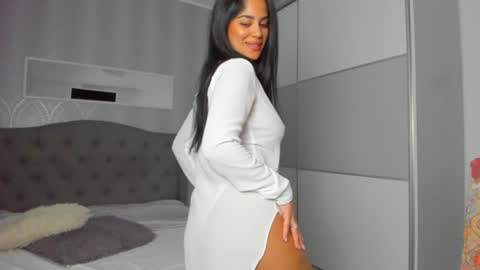 Adelle online show from January 2025 06:16:02 AM