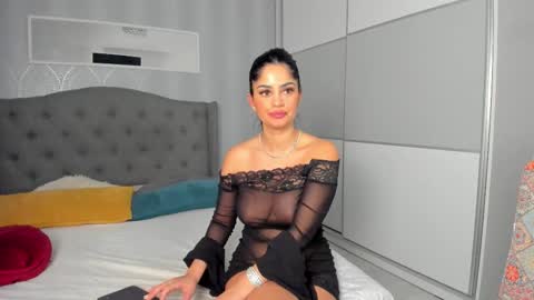 Snapshot of _adelle chatting on February 2026 02:45:01 PM Adelle online show from February 2026 02:45:01 PM