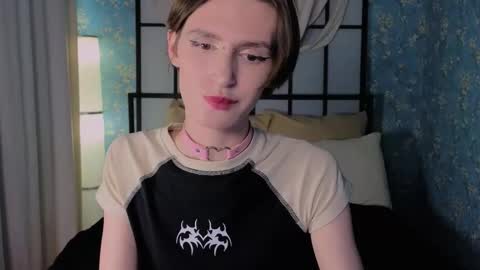 adrian online show from October 2025 01:12:02 PM