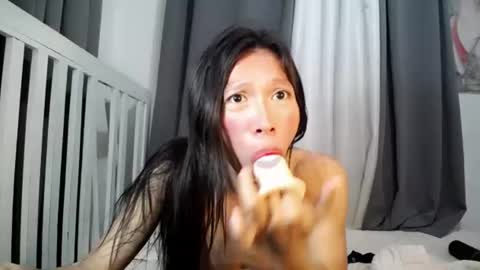 Snapshot of _agatha25 chatting on July 2026 03:23:01 AM _agatha25 online show from July 2026 03:23:01 AM
