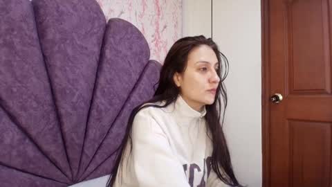  Alaia online show from October 2025 12:03:01 PM