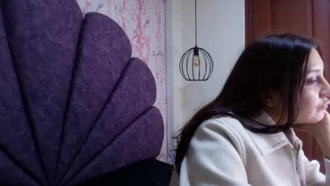  Alaia online show from October 2025 11:21:02 AM
