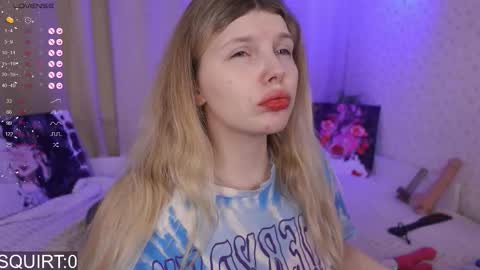 Snapshot of _aleksa chatting on November 2025 06:08:02 AM Alexa online show from November 2025 06:08:02 AM